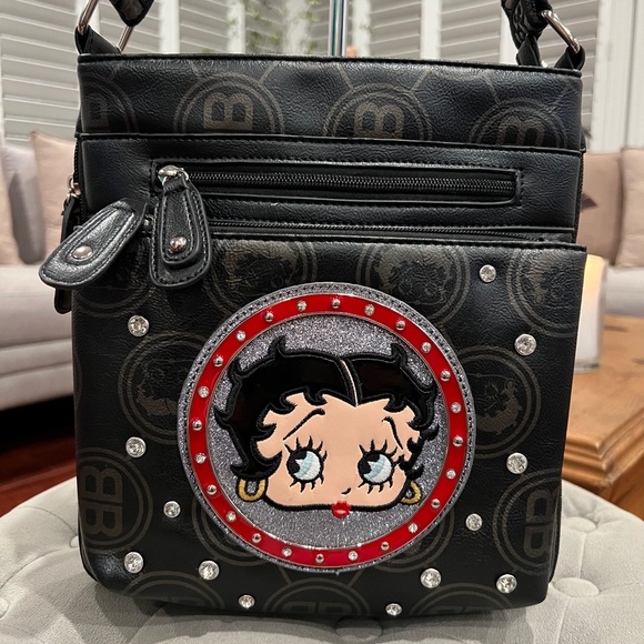 Betty Boop Crossbody Bag (Excellent Condition) - Picture 3 of 17